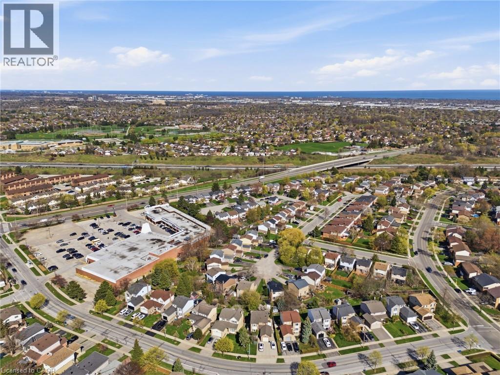 2376 BRUNSWICK Court, Burlington, Ontario, L7P4P2 — Photo 41