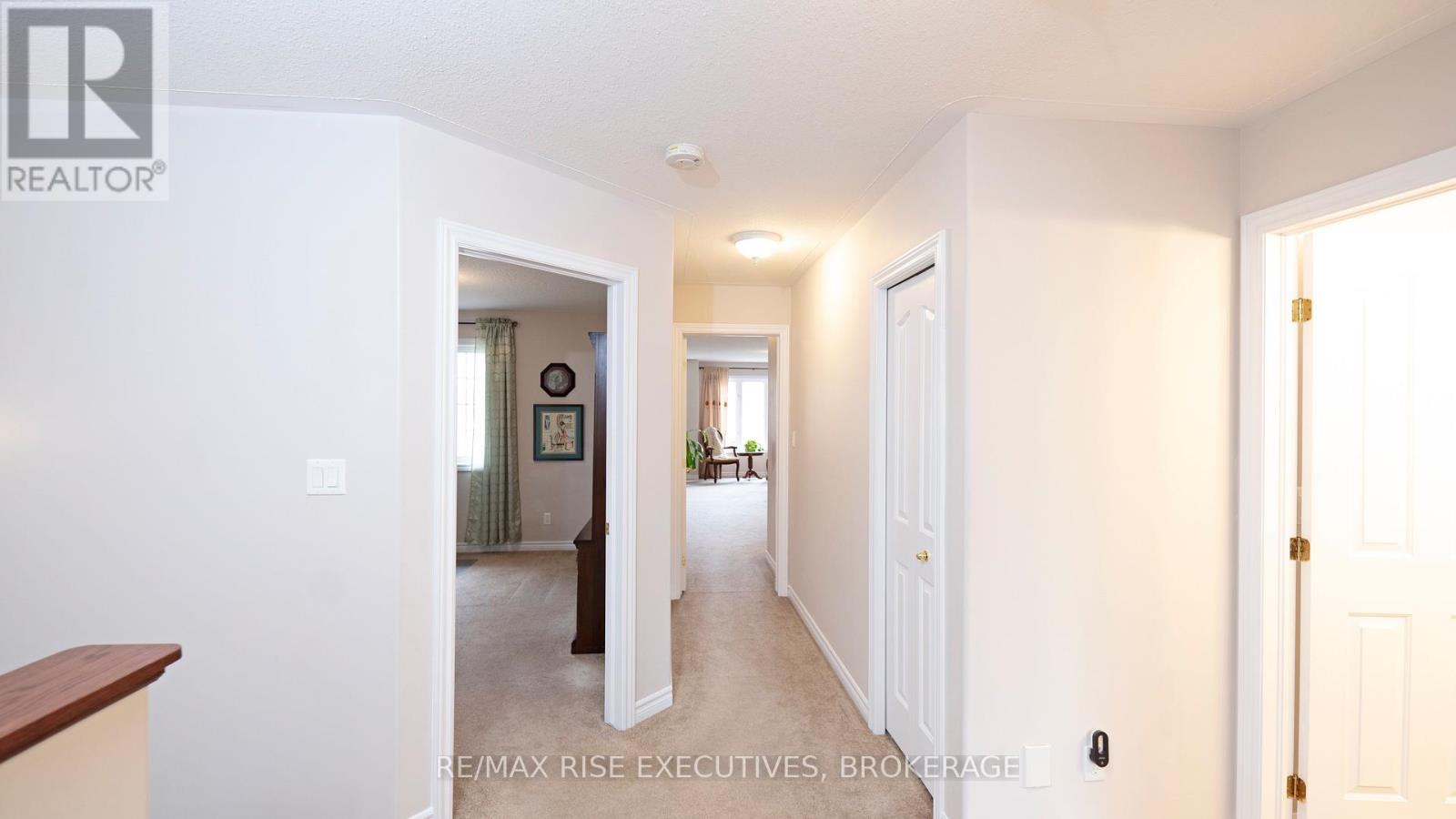1405 CROSSFIELD AVENUE - 15