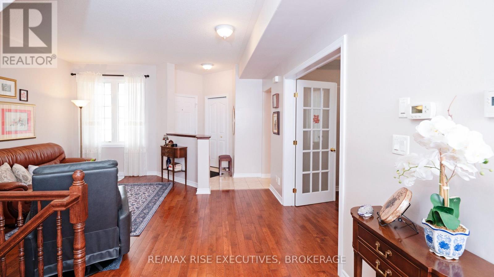 1405 CROSSFIELD AVENUE - 7