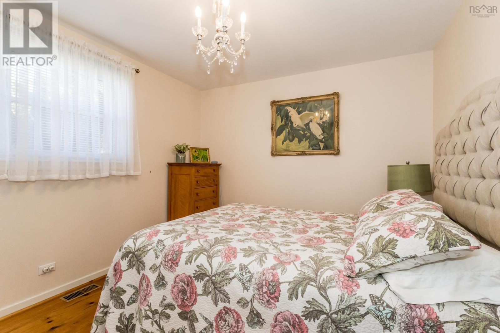 3596 Clementsvale Road - 23