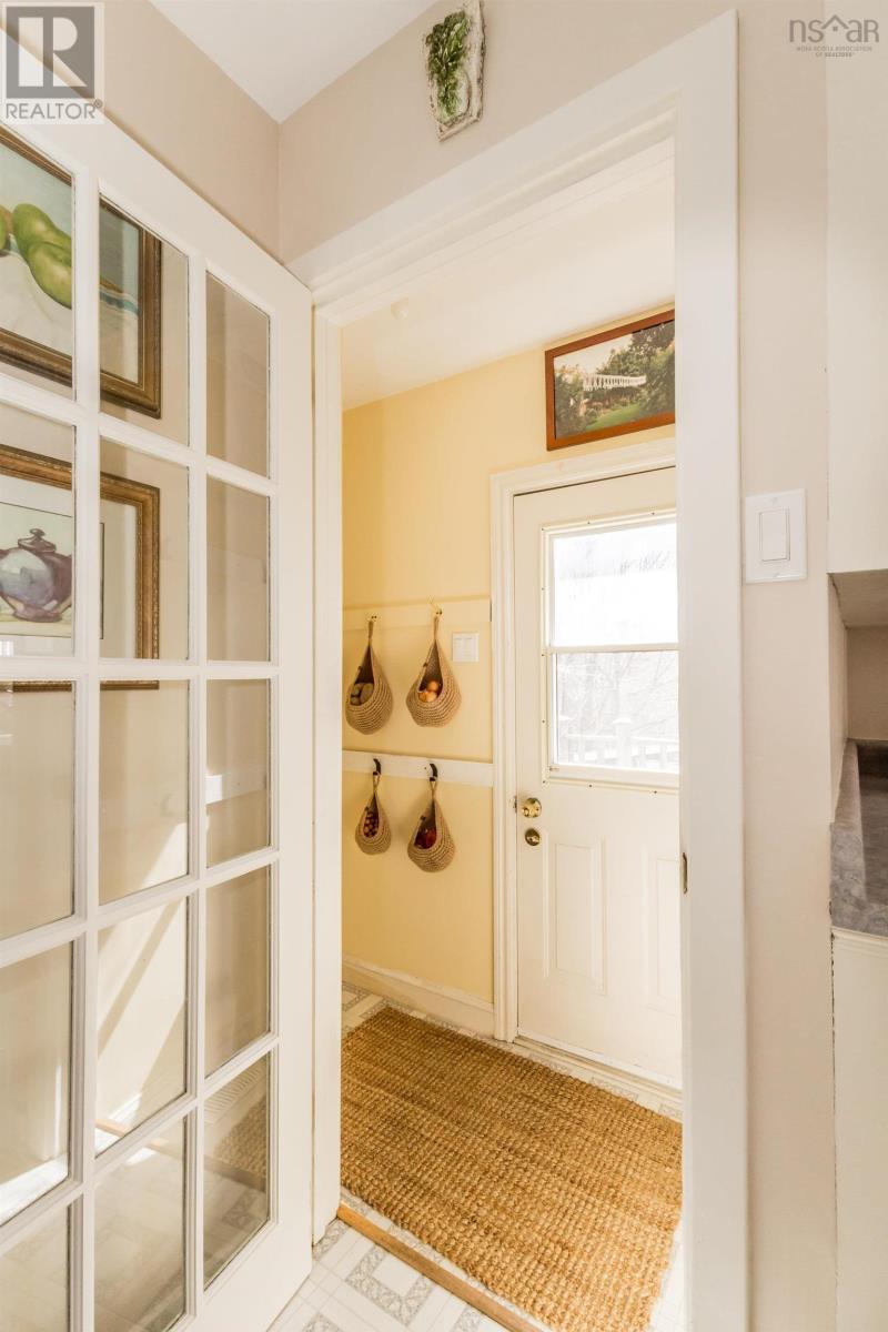 3596 Clementsvale Road - 38