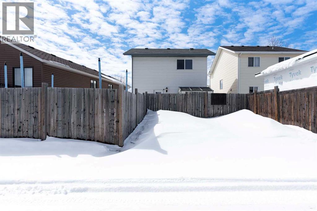 105 Elderberry Street, Fort McMurray