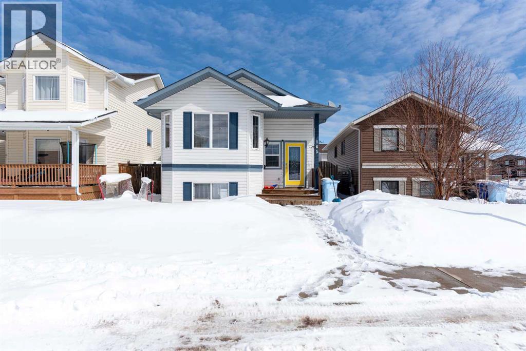 105 Elderberry Street, Fort McMurray