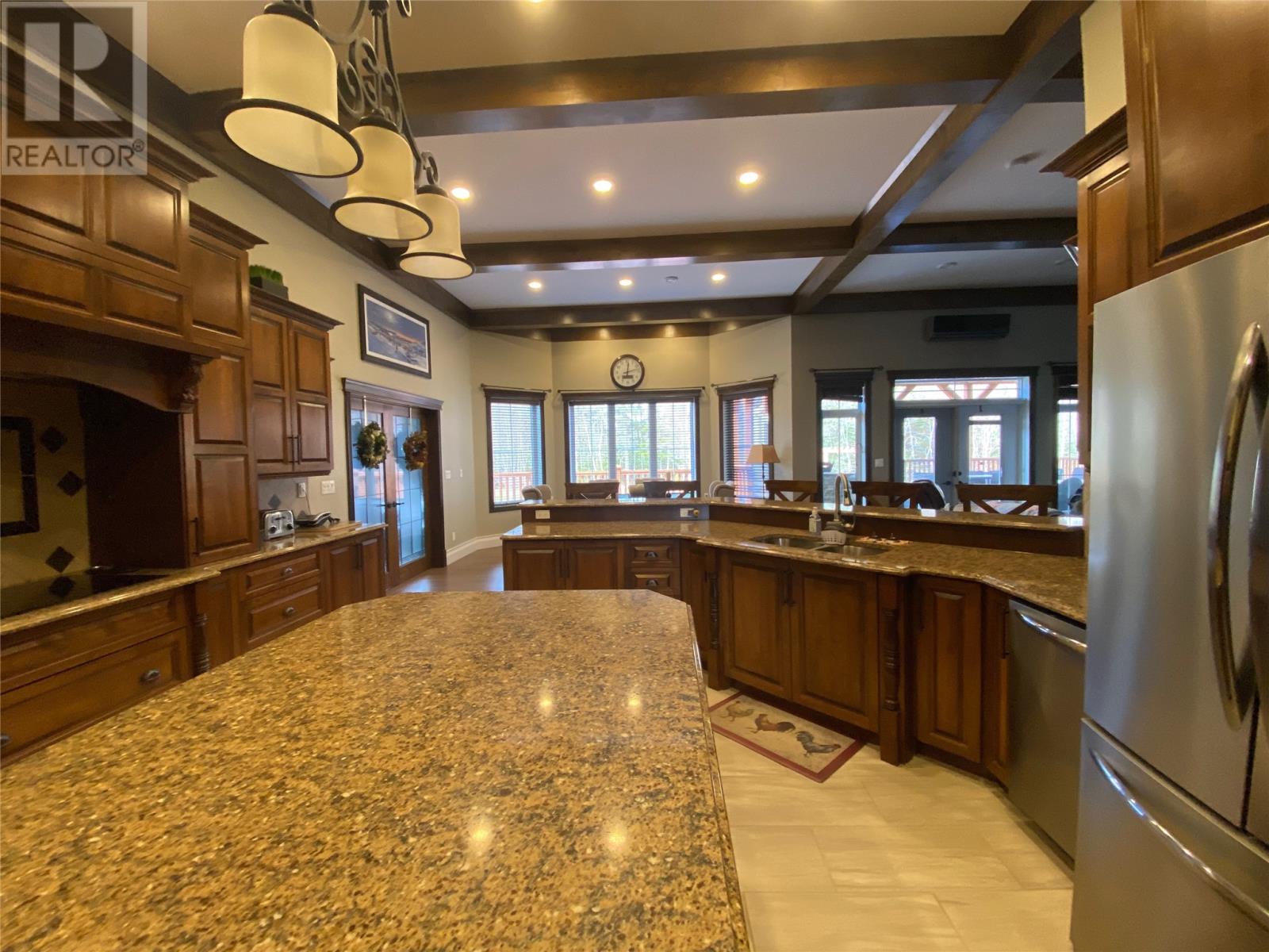 155 Hansen Highway - 10