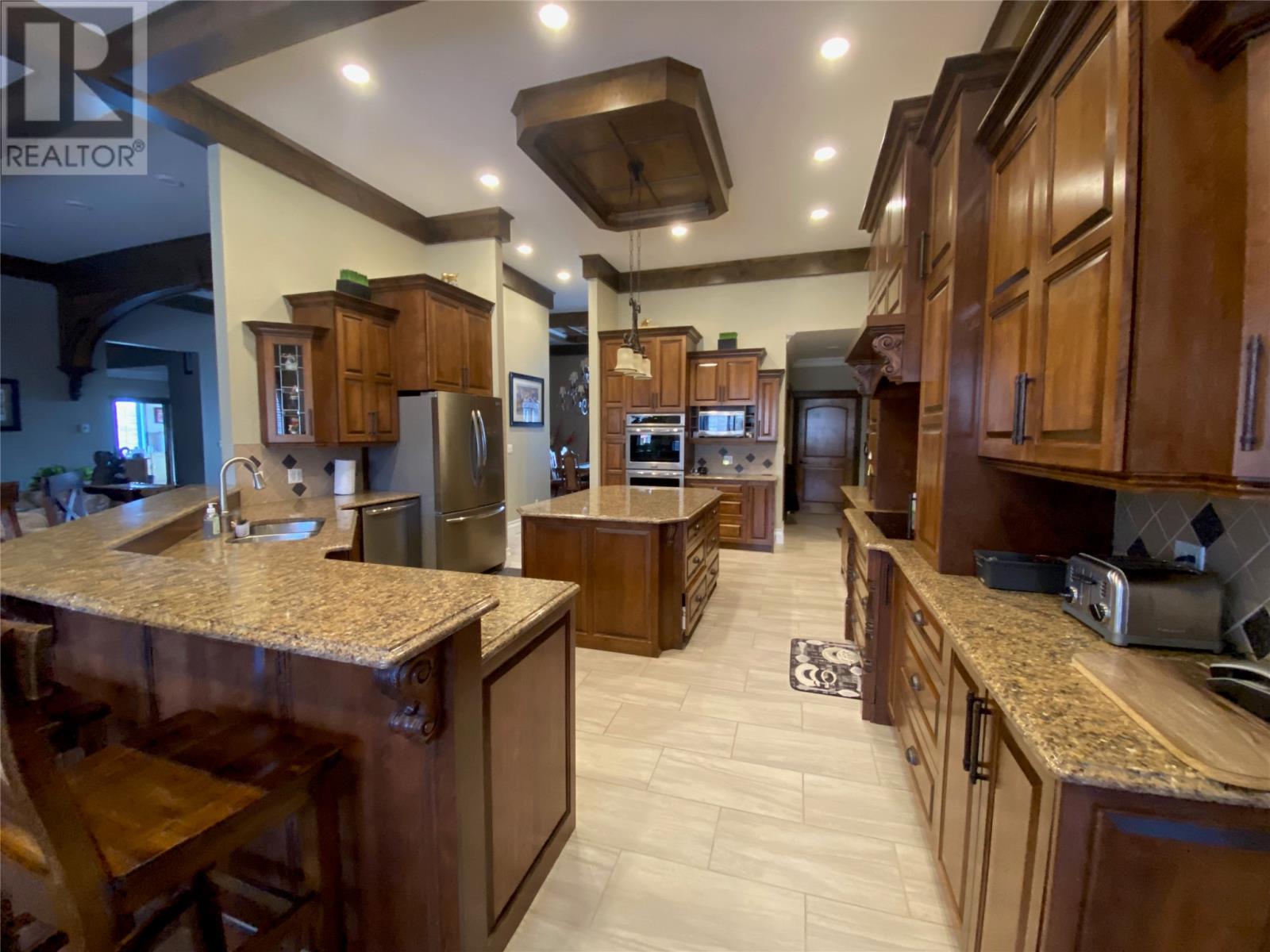 155 Hansen Highway - 12