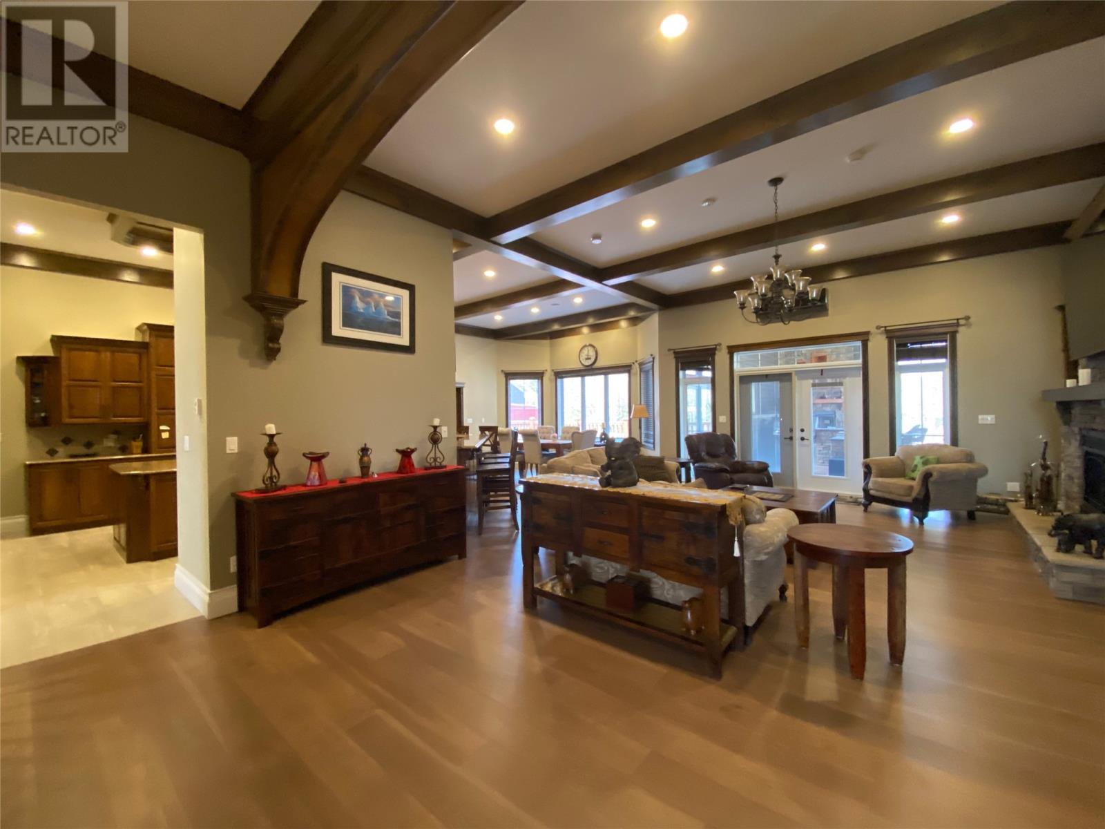 155 Hansen Highway - 23