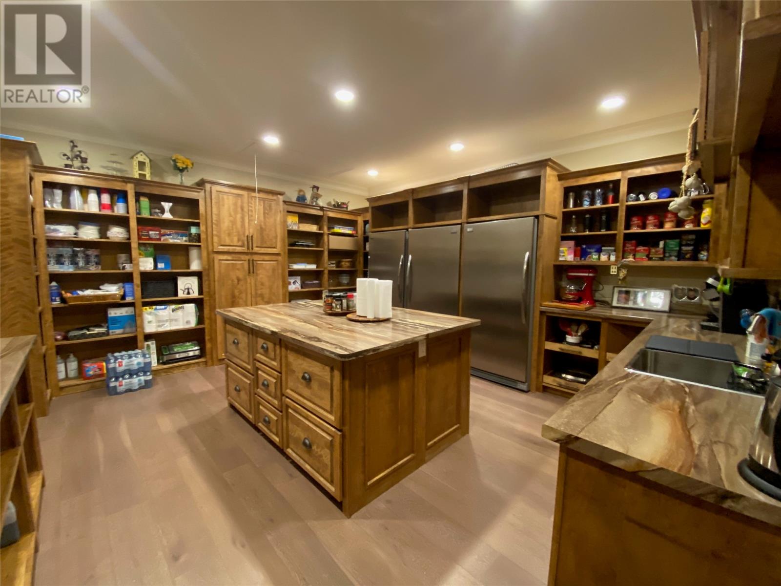 155 Hansen Highway - 28