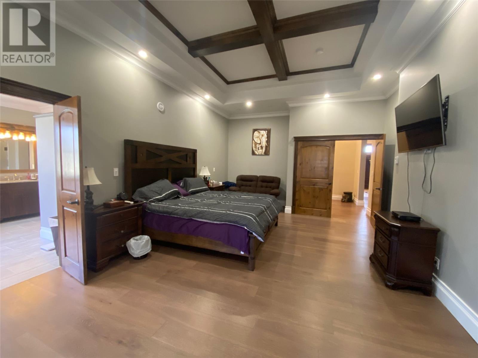 155 Hansen Highway - 30
