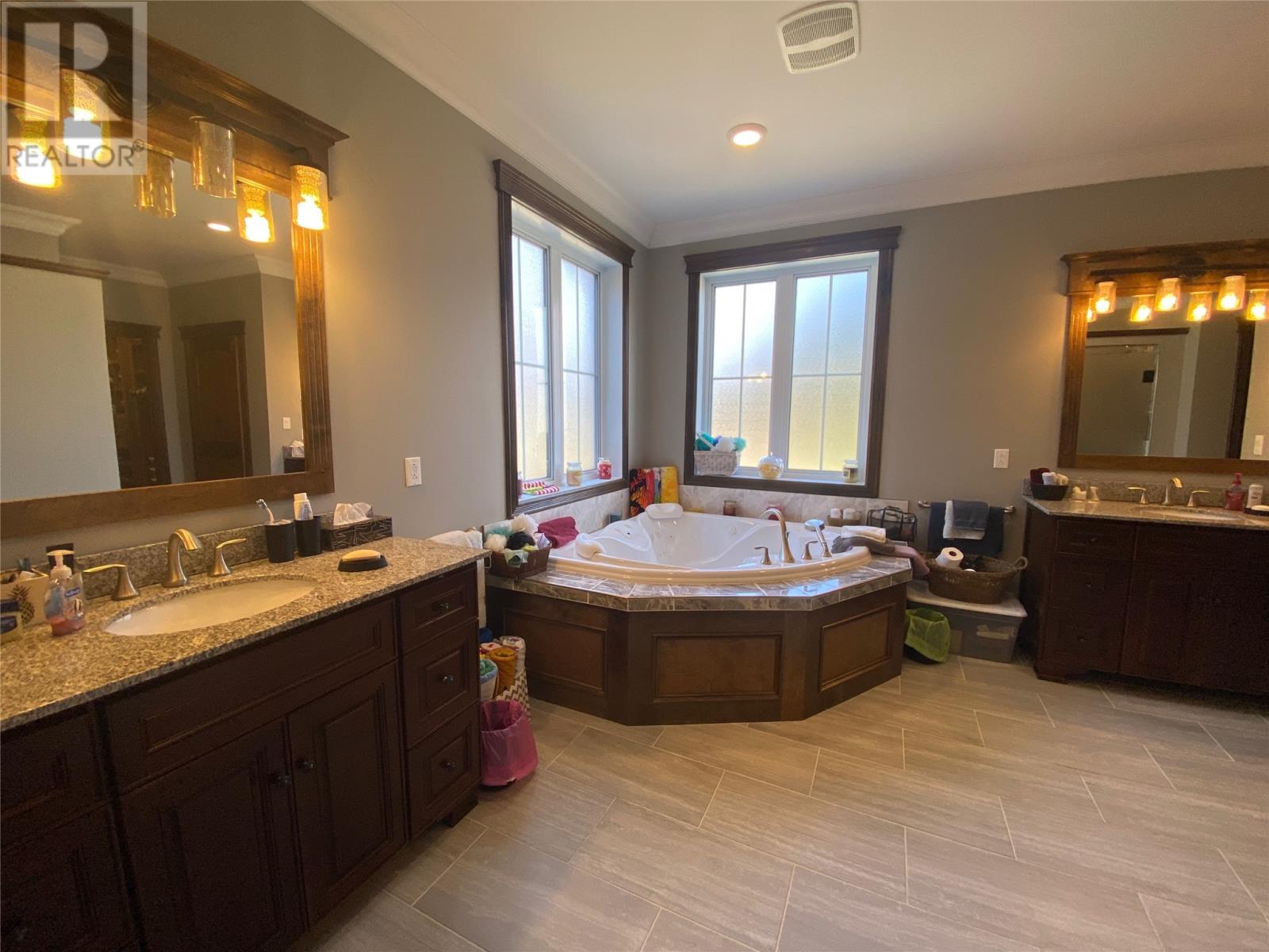 155 Hansen Highway - 31