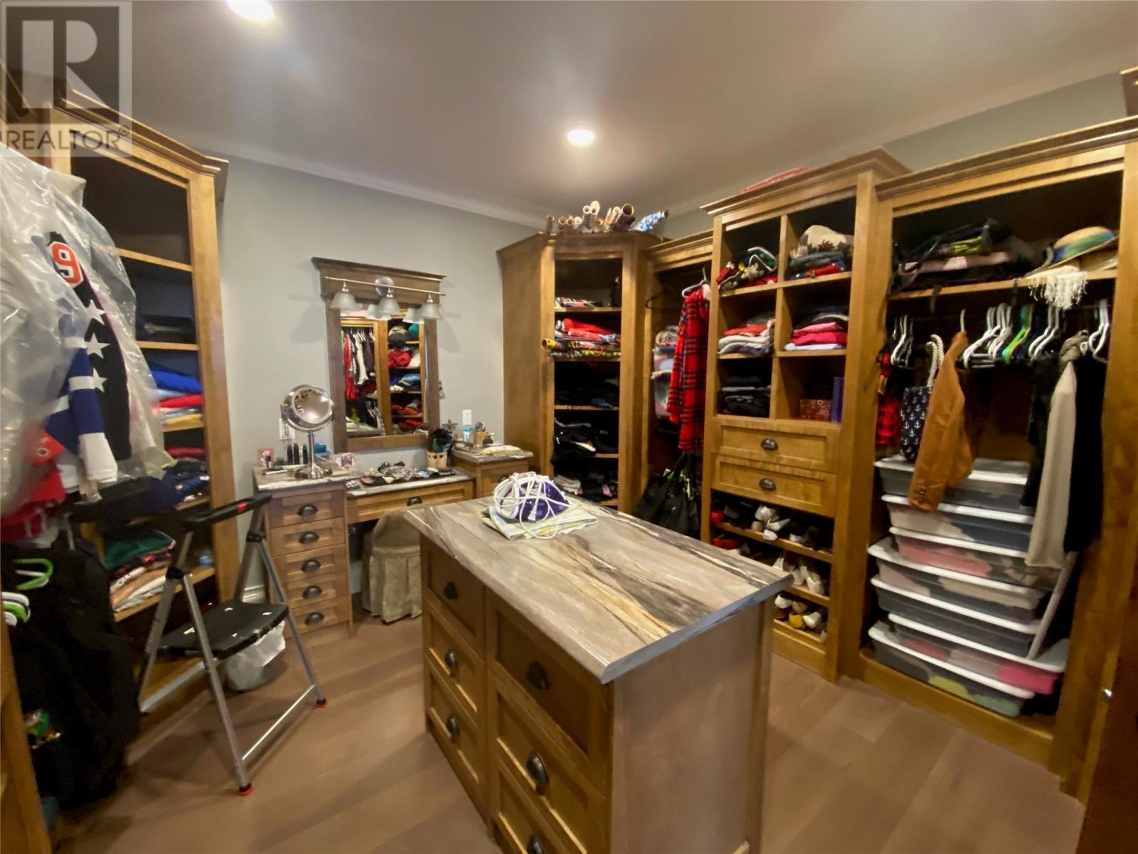 155 Hansen Highway - 46