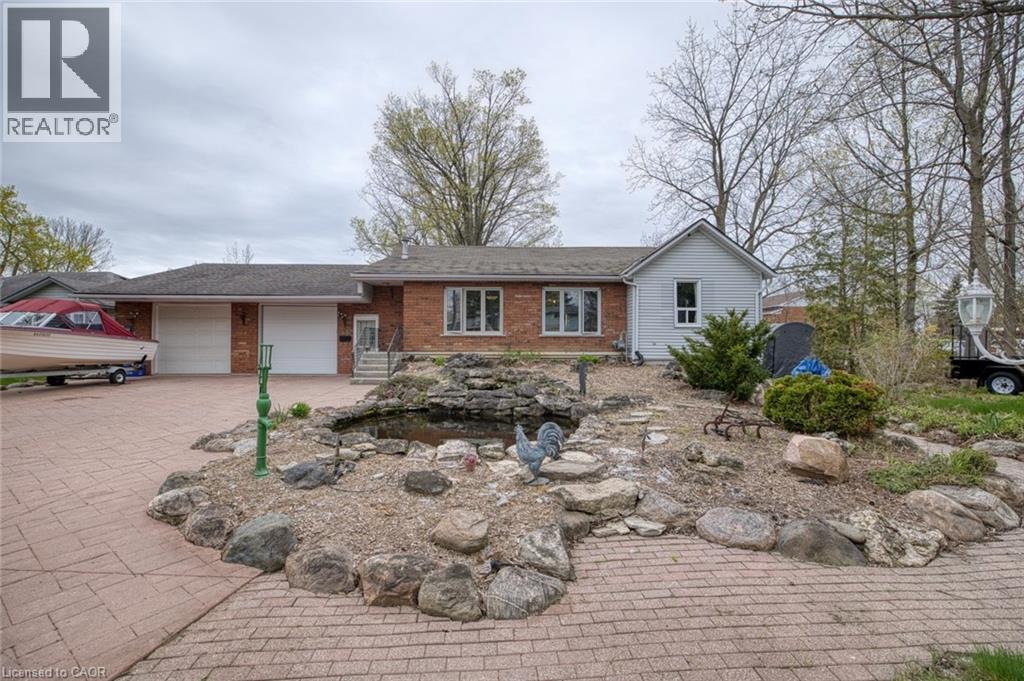 638 BROAD Street W, Dunnville, Ontario, N1A1T7 — Photo 4