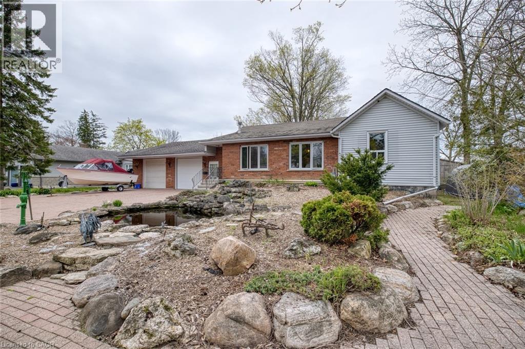 638 BROAD Street W, Dunnville, Ontario, N1A1T7 — Photo 5