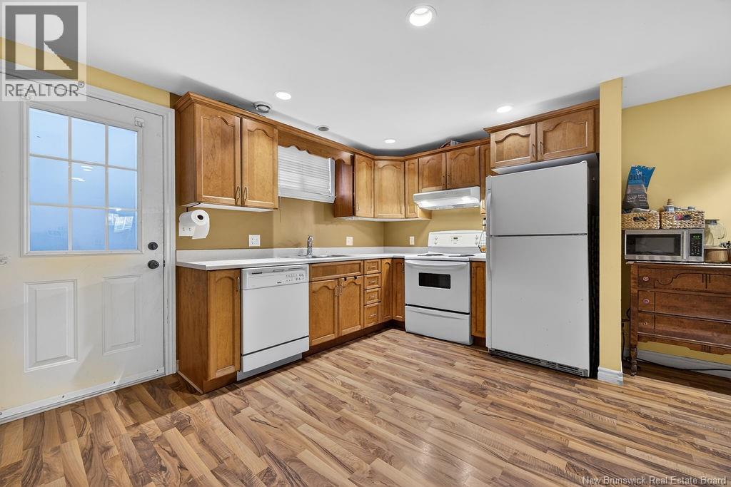 28 Glenforest Drive - 31