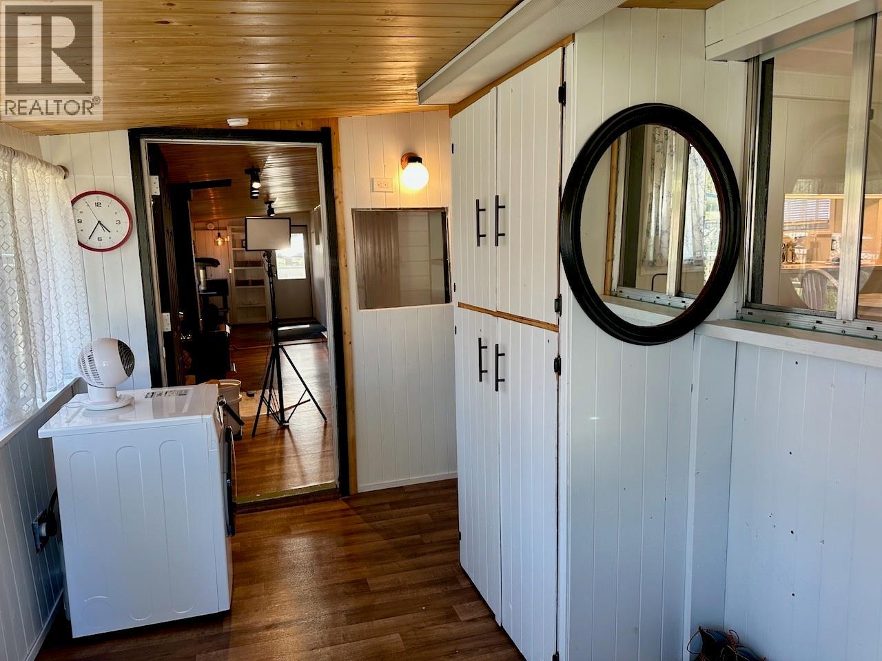 9 459 Huey Road, Princeton