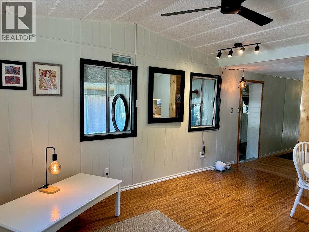 9 459 Huey Road, Princeton