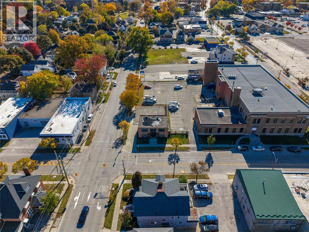 219 LOCHIEL STREET, Sarnia, Ontario, N7T4C8 — Photo 44