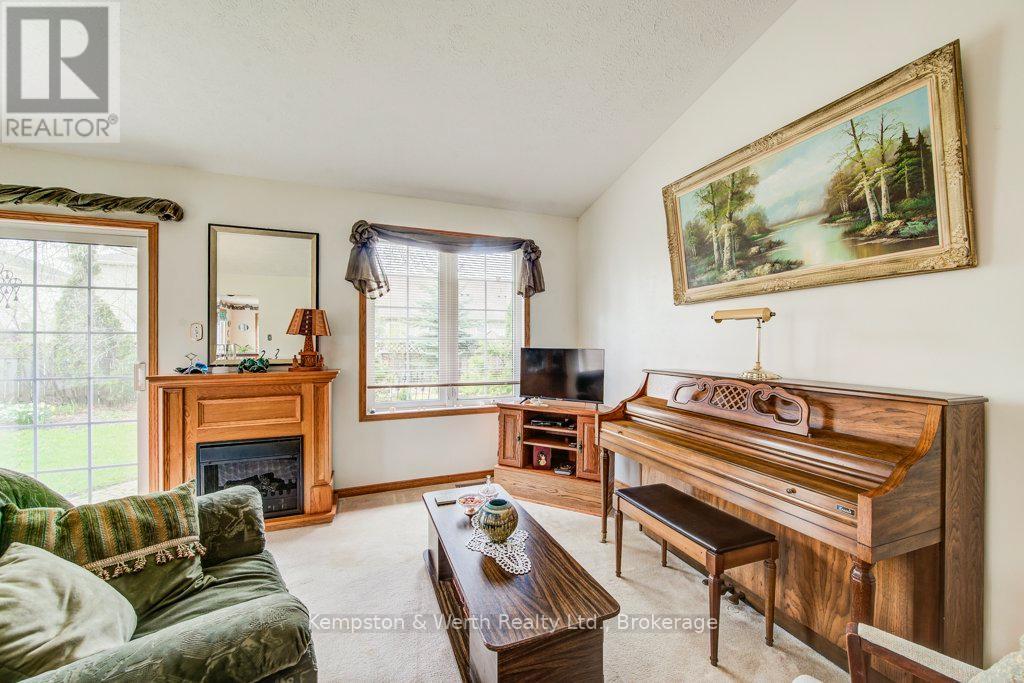782 LAVERY STREET - 16
