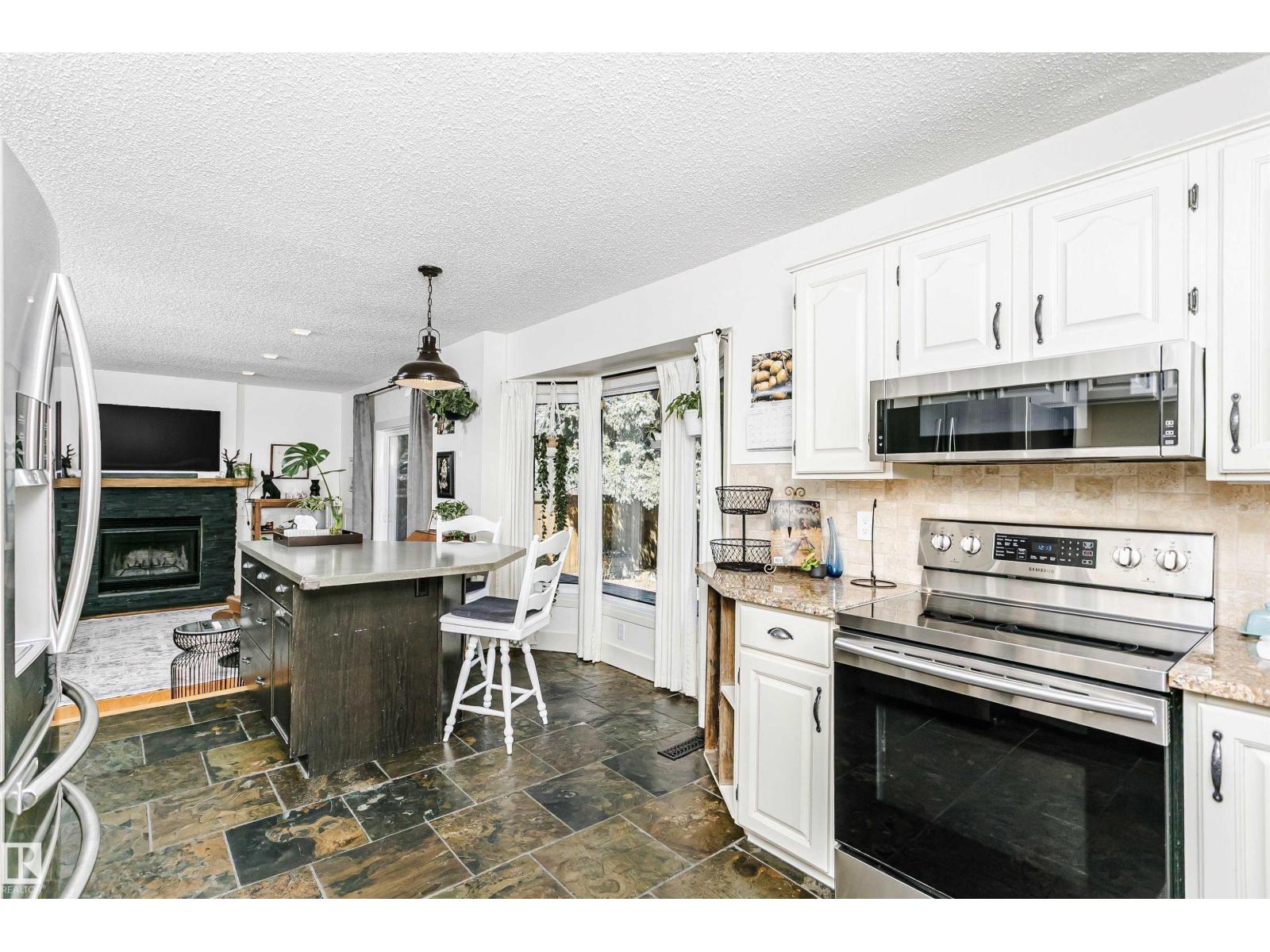 17820 57 AV NW - 19