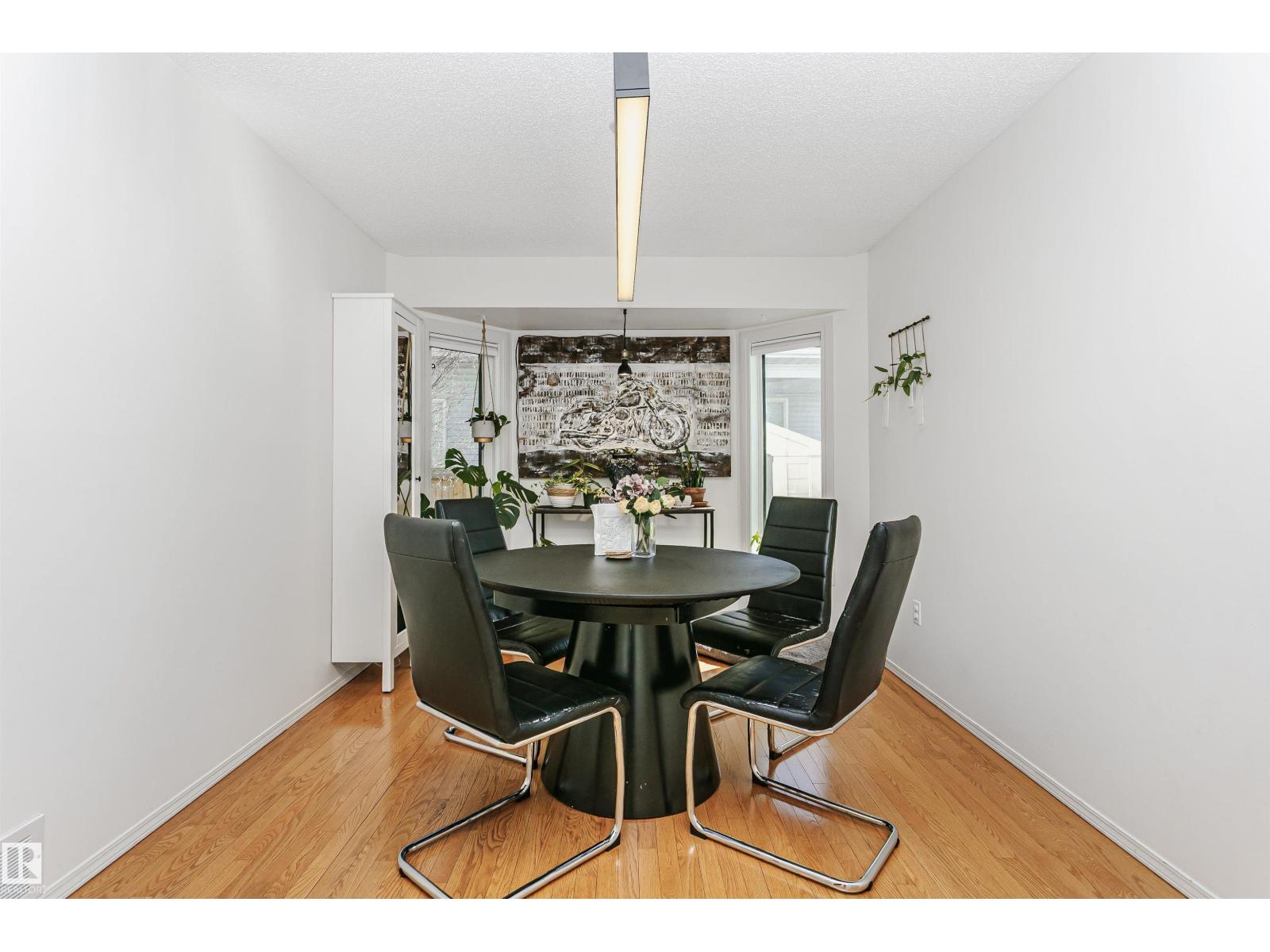 17820 57 AV NW - 21