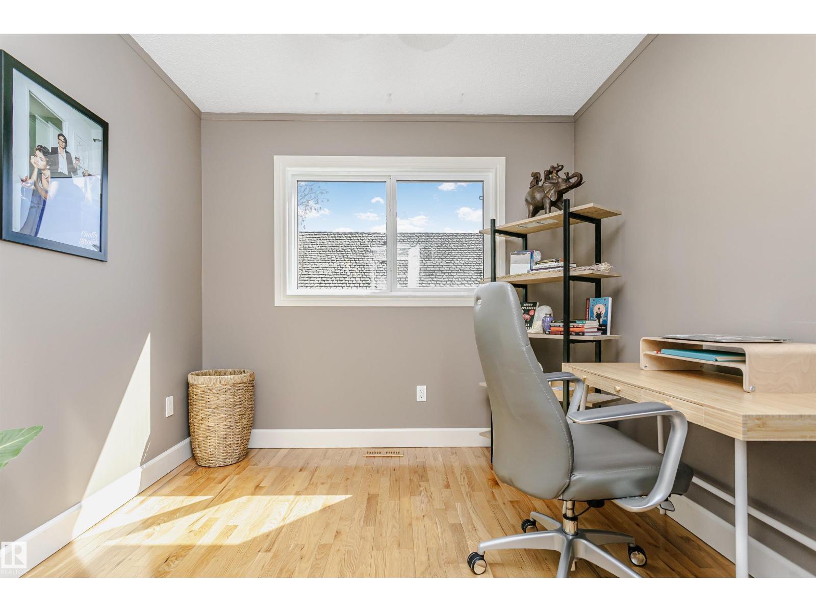 17820 57 AV NW - 41