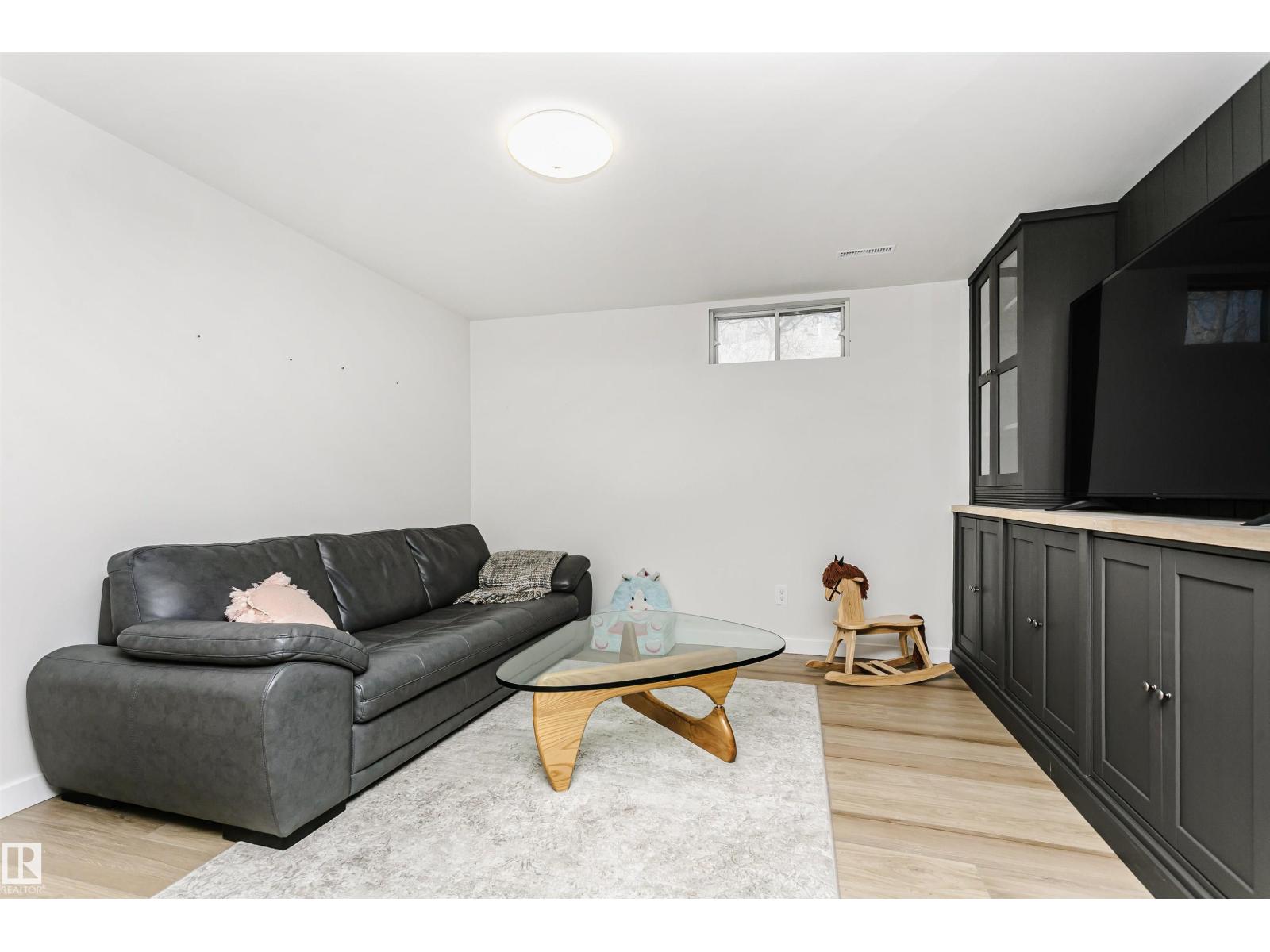 17820 57 AV NW - 47