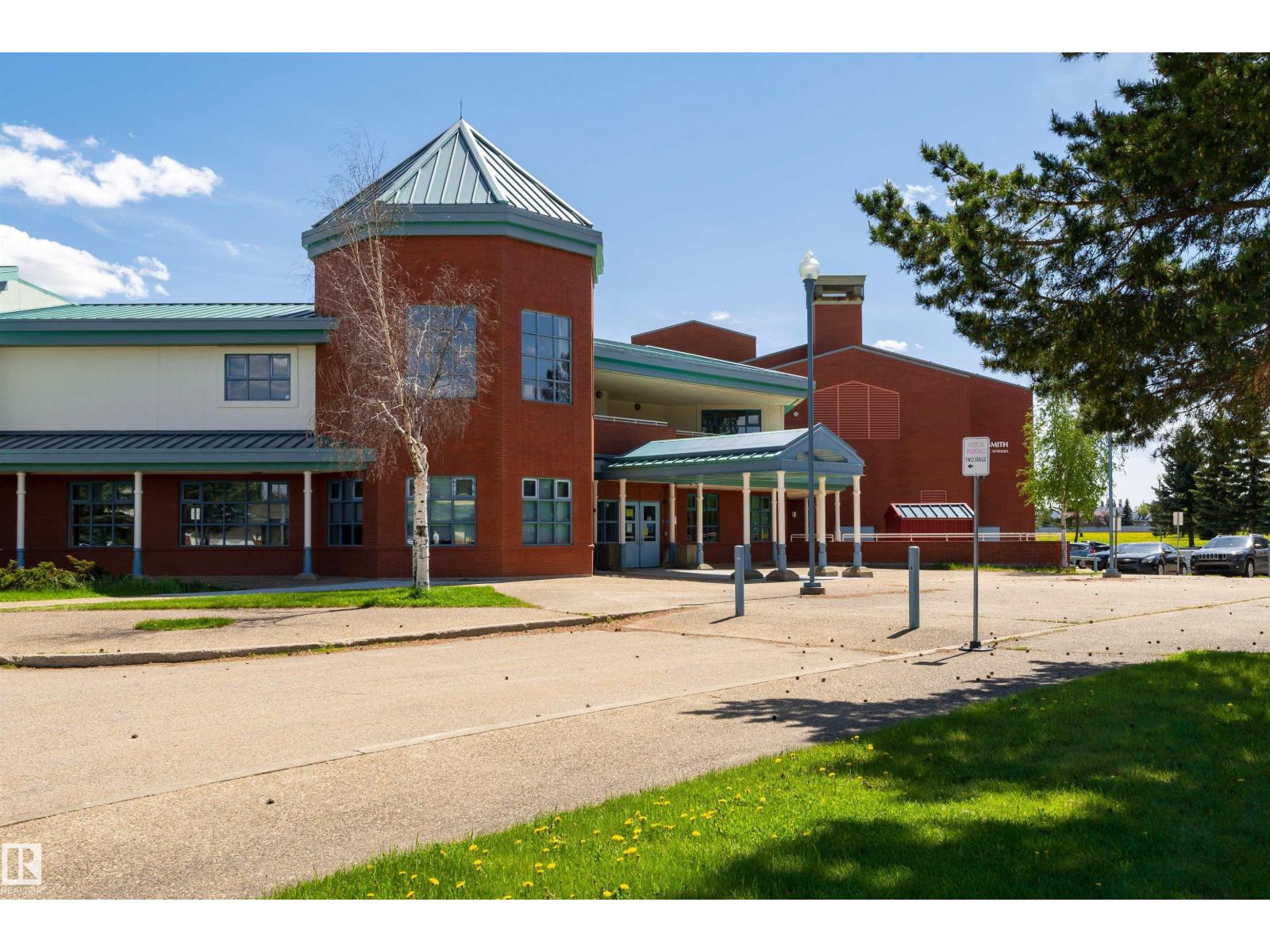 17820 57 AV NW - 62