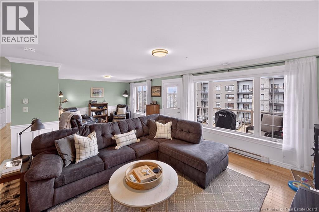 #324 165 Valcour Drive - Image 2