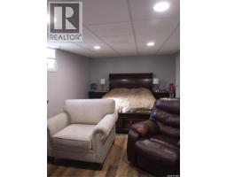 561 Dome Crescent, Burstall, SK S0N0H0 Photo 22