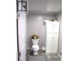 561 Dome Crescent, Burstall, SK S0N0H0 Photo 28