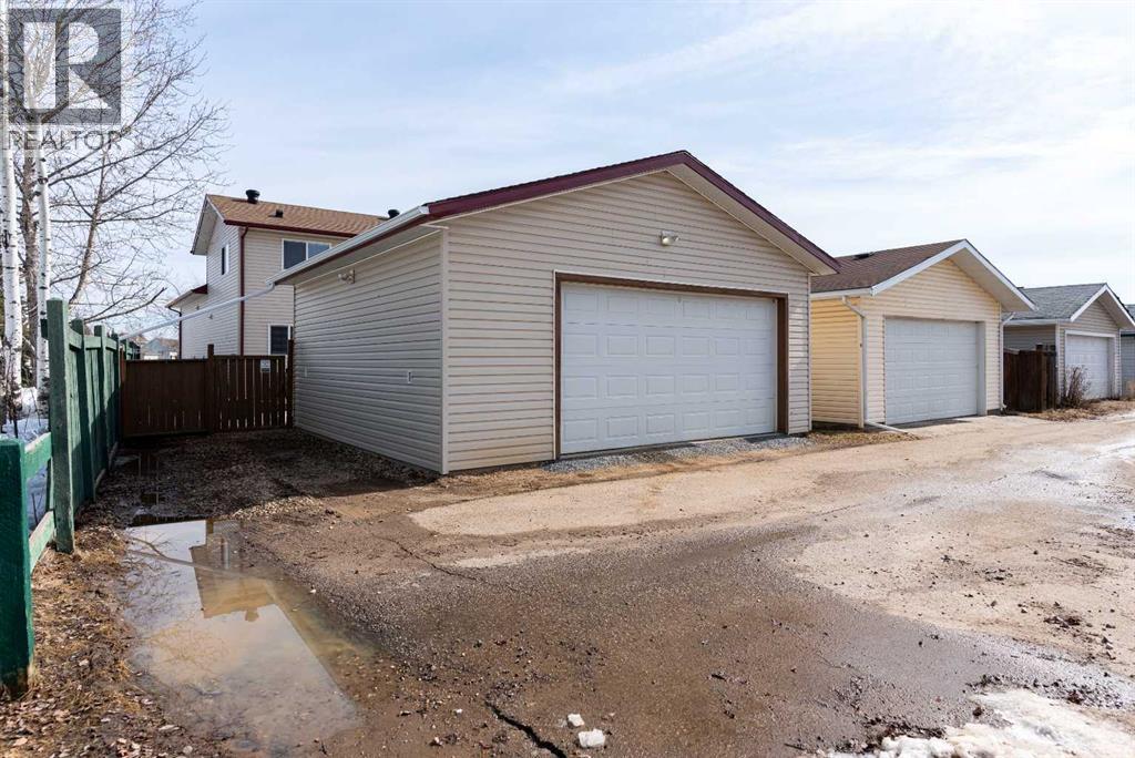 145 Archibald Close, Fort McMurray
