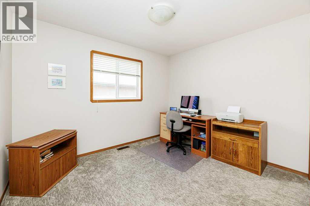 75 Langford Crescent, Red Deer