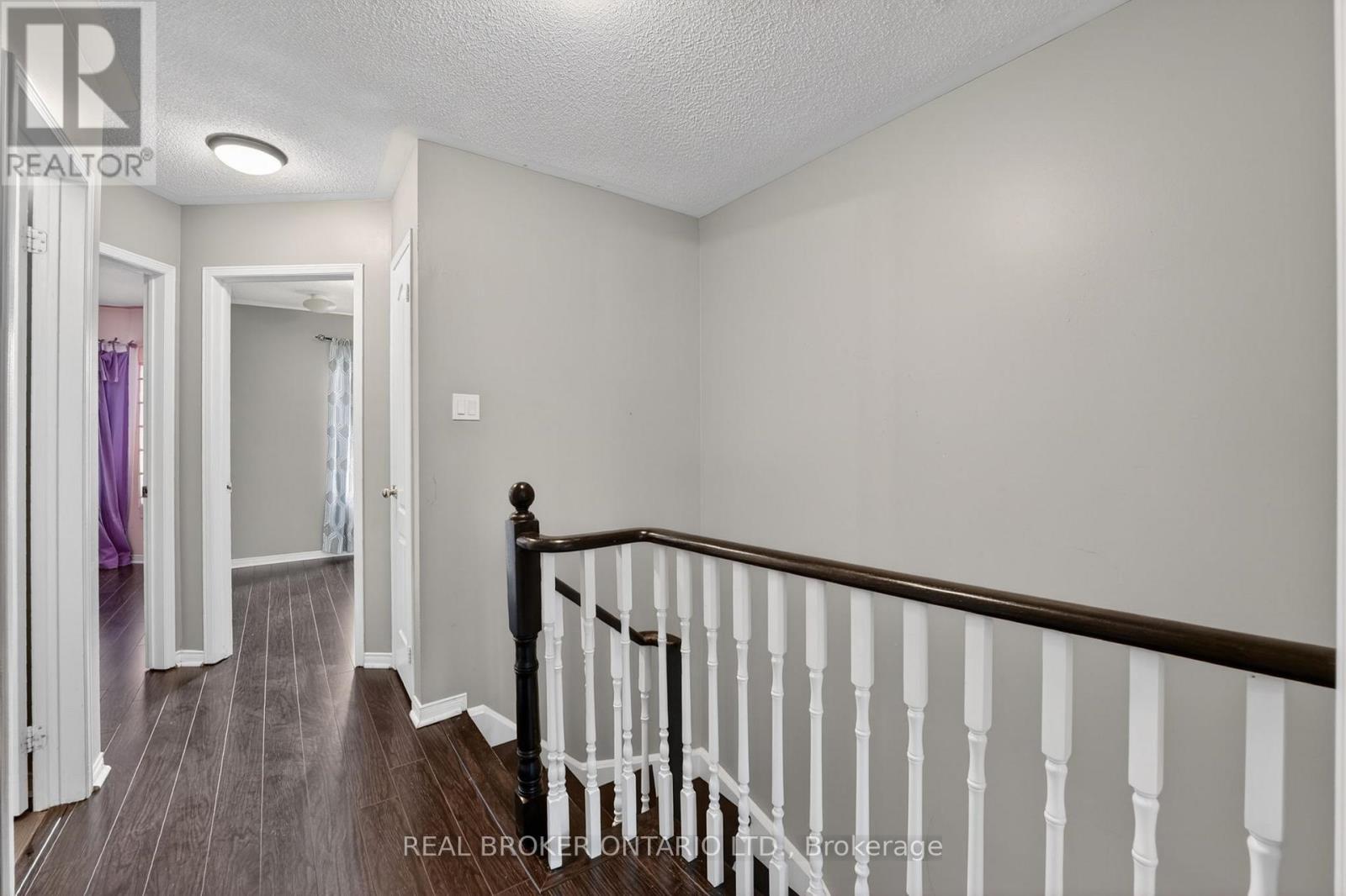 #8 5985 CREDITVIEW ROAD - 26