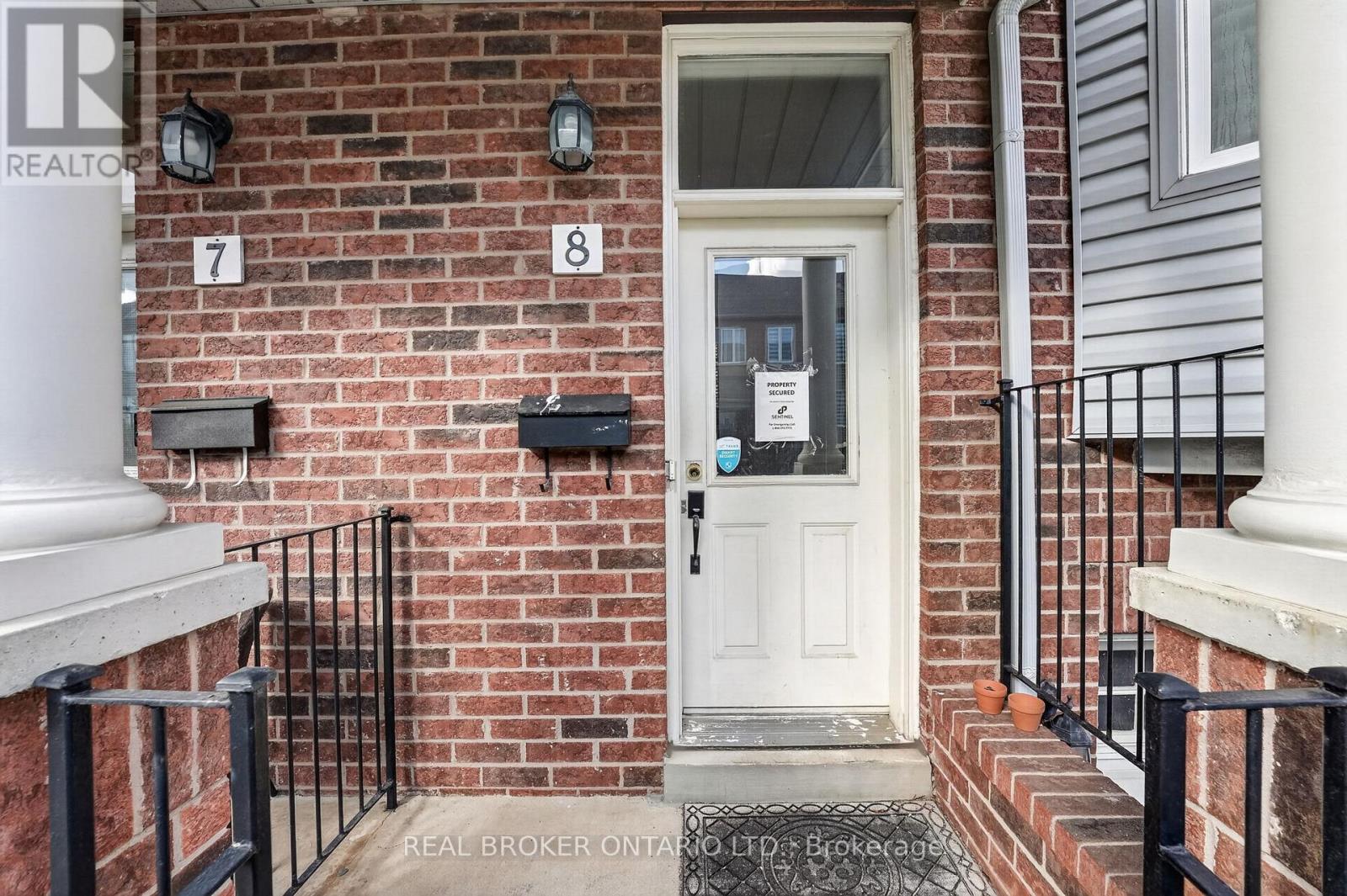 #8 5985 CREDITVIEW ROAD - 3