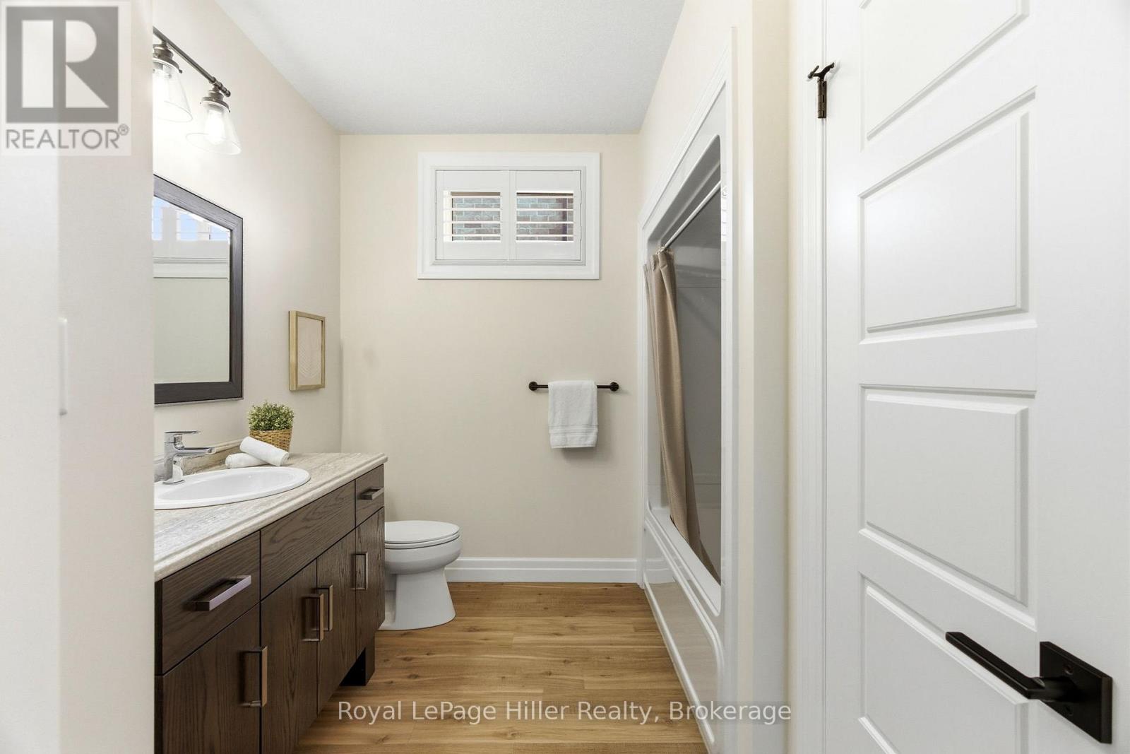 79 REAGAN STREET - Image 38