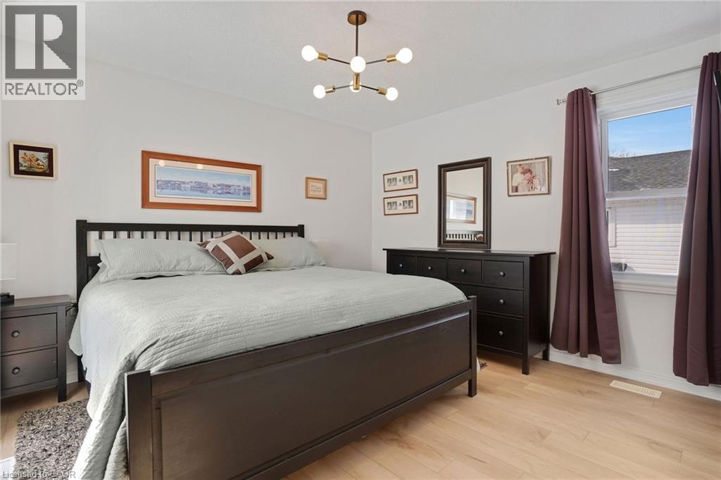 9 LAKEFIELD Court Unit# 89, Baden, Ontario, N3A3P4 — Photo 16