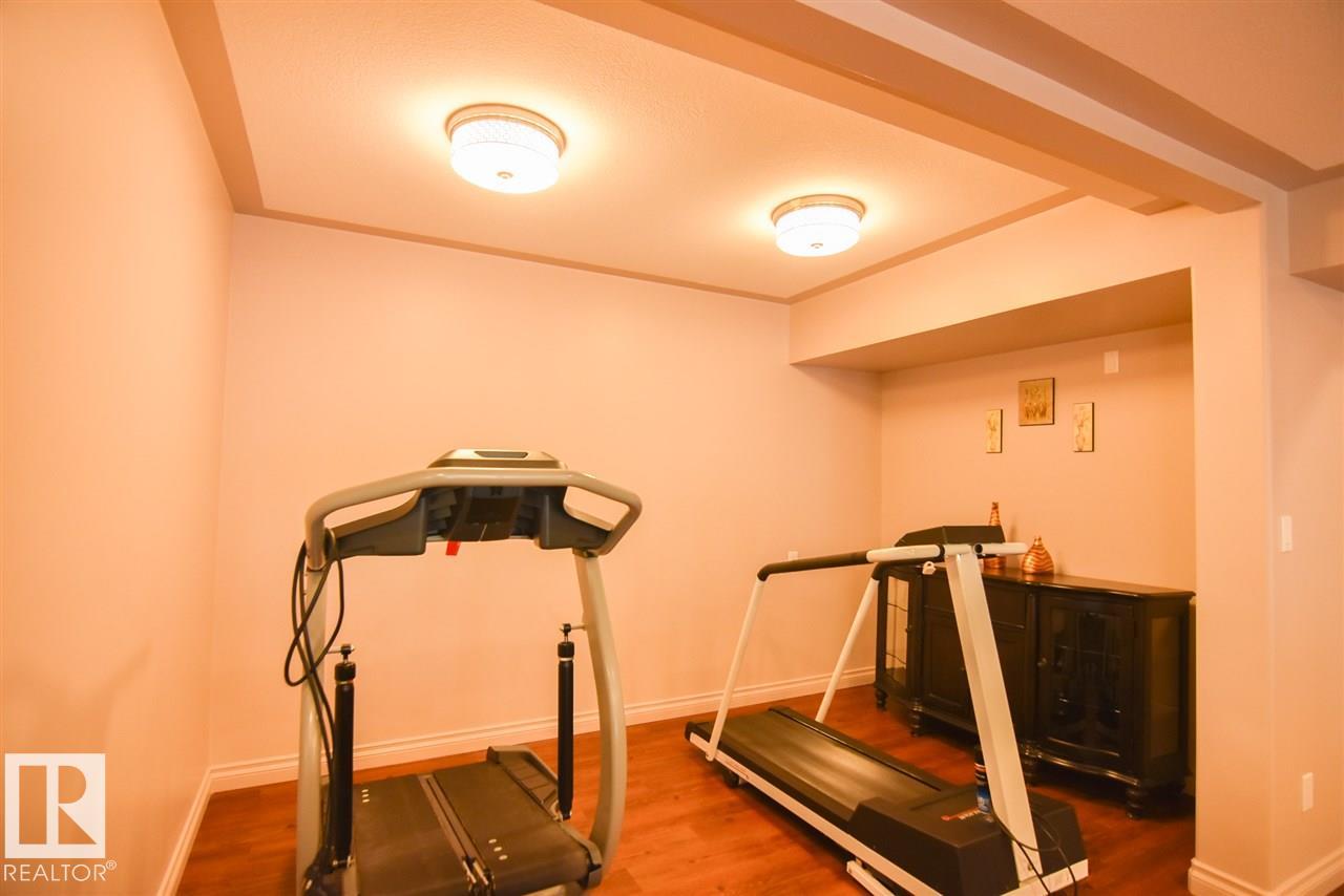 16115 57 ST NW - 31