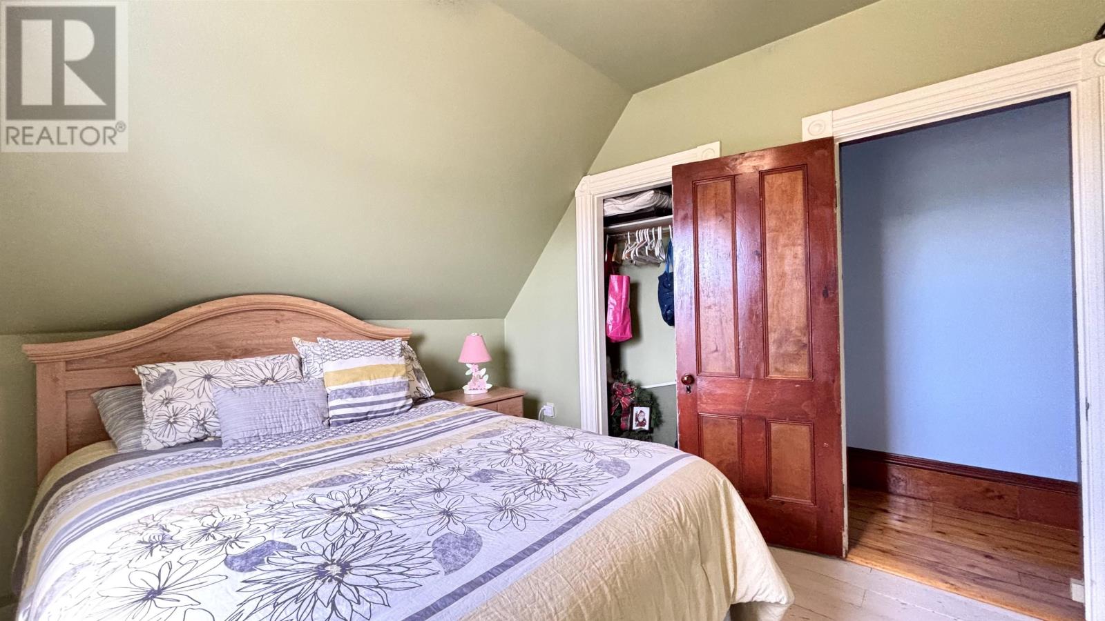 215 CABLE HEAD Road - 18