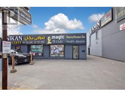 6166 Yonge Street, Toronto, ON M2M3X1 Photo 13