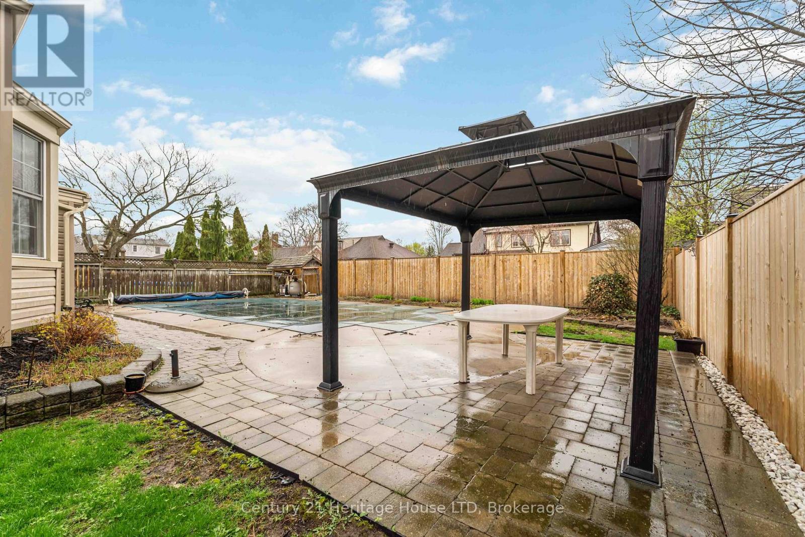 25 GLENVIEW AVENUE - 40