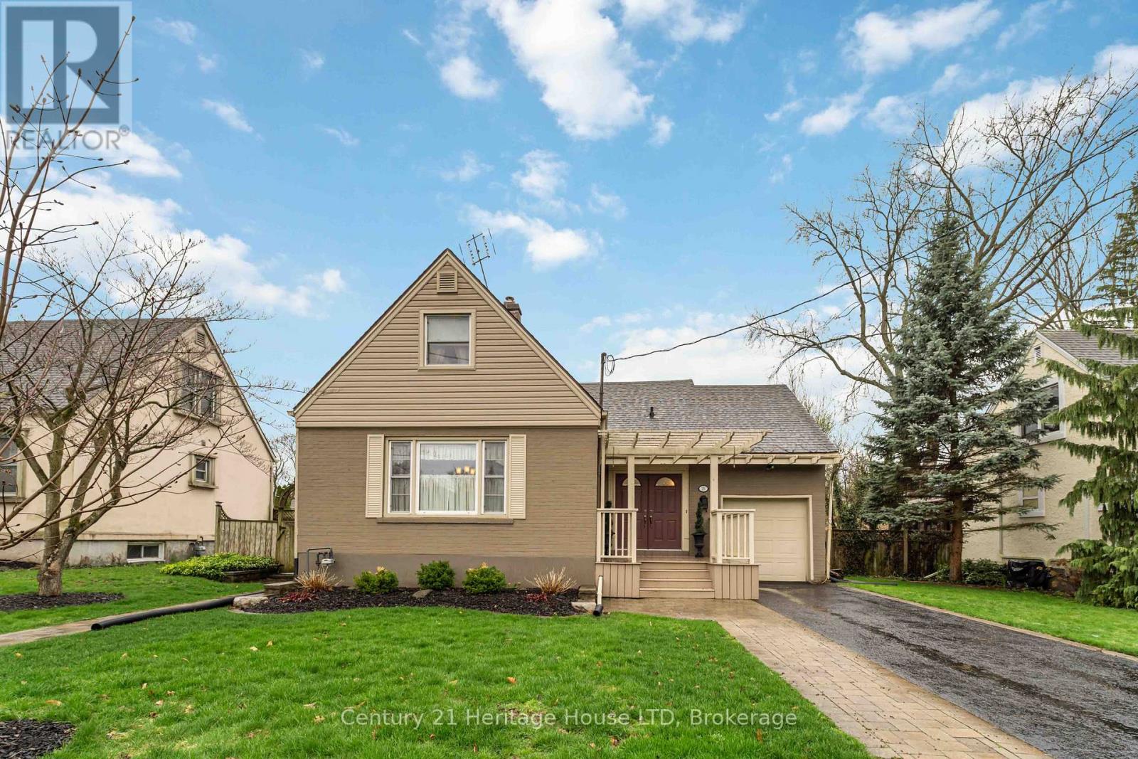 25 GLENVIEW AVENUE - 45