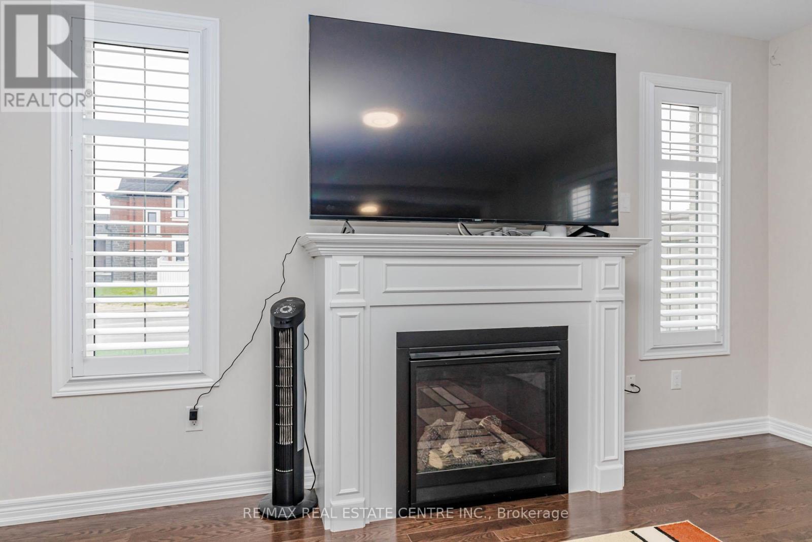 1332 BLACKMORE STREET - 21