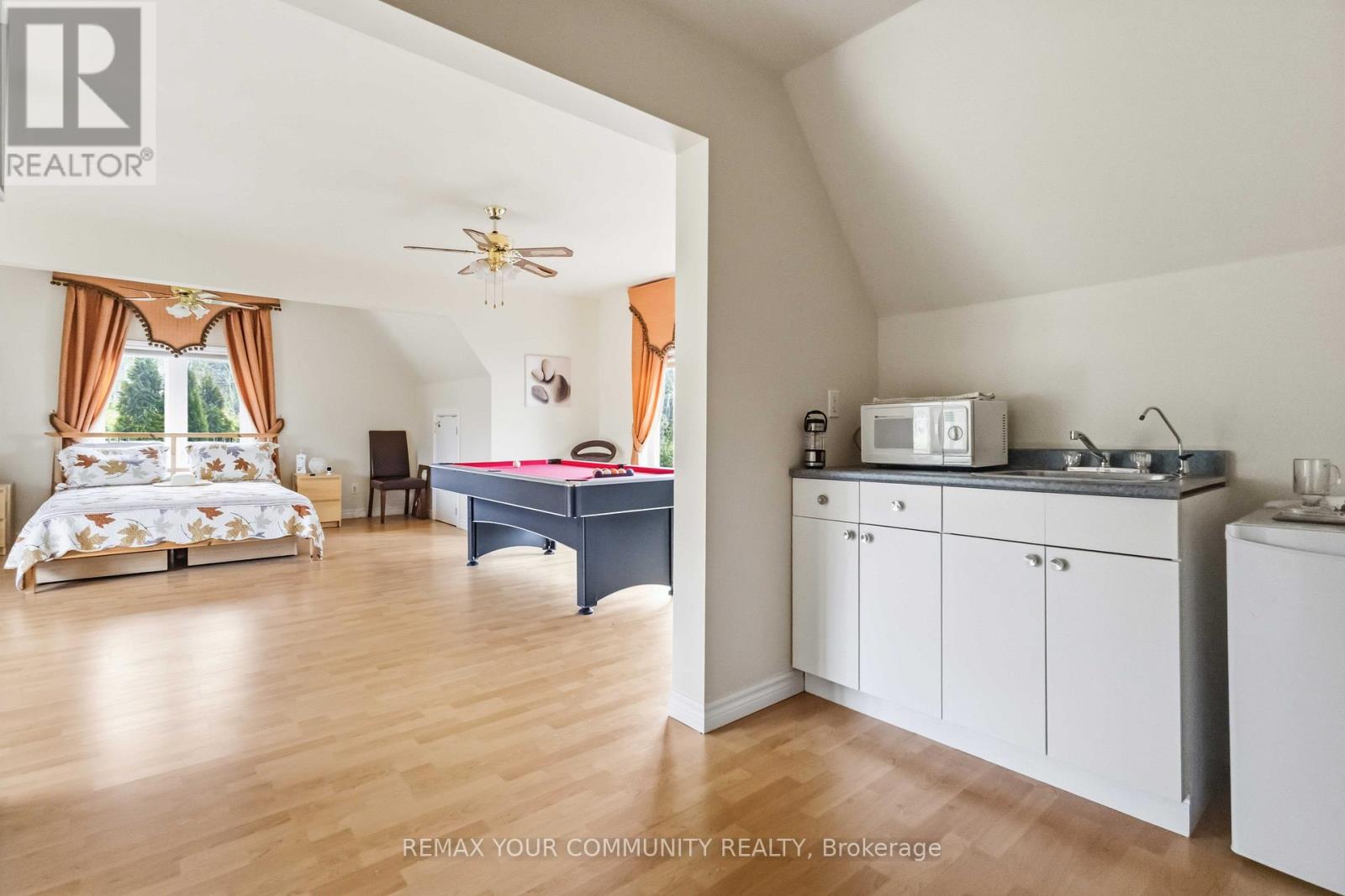 1082 LOON ROAD - 29