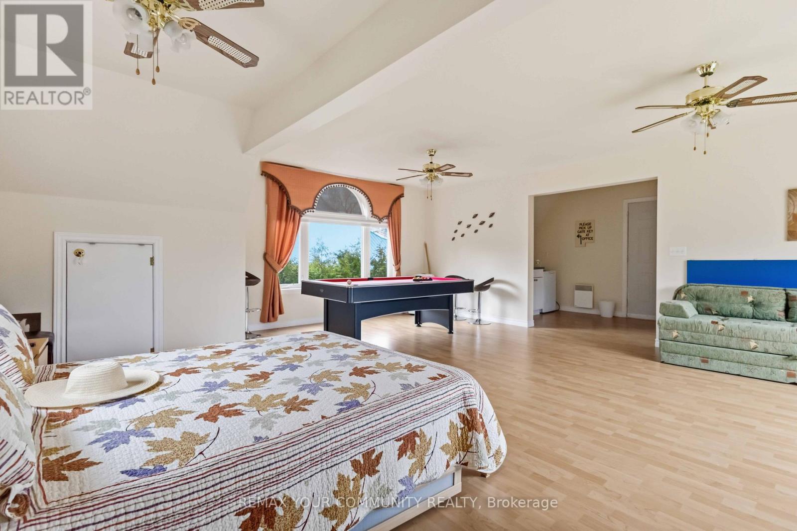 1082 LOON ROAD - 32