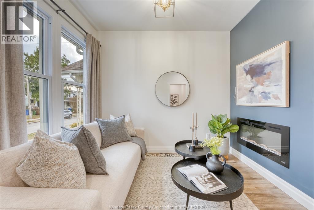 434 GROVE AVENUE, Windsor, Ontario, N9A6G2 — Photo 5