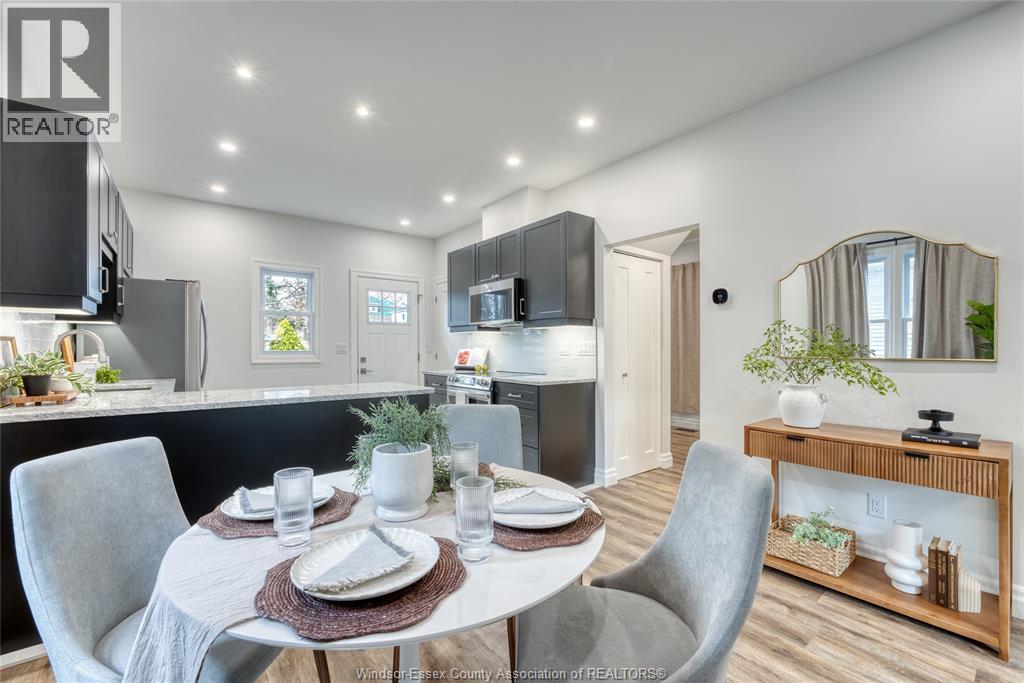 434 GROVE AVENUE, Windsor, Ontario, N9A6G2 — Photo 8