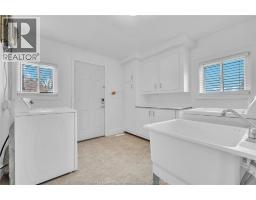9572 Tecumseh Road, Windsor, ON N8R1A2 Photo 28