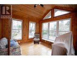 Sunroom - 48 Rupert Street, Amherst, NS B4H3R6 Photo 10