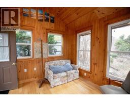 Primary Bedroom - 48 Rupert Street, Amherst, NS B4H3R6 Photo 11