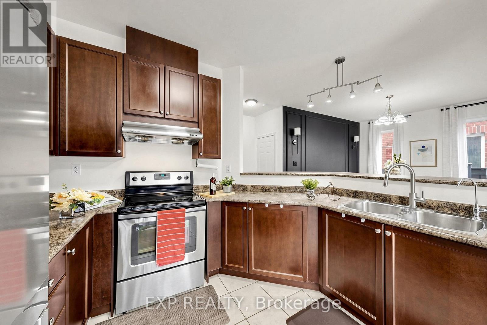 34 FREESIA ROAD - 13