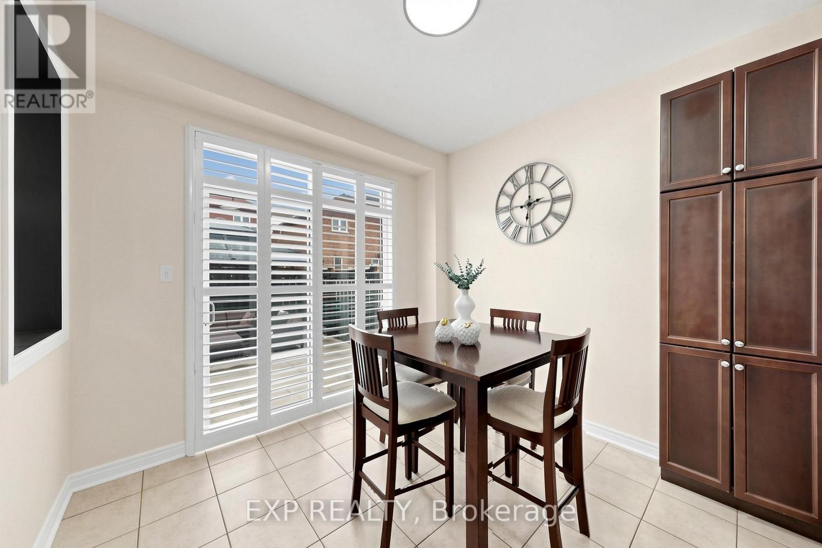 34 FREESIA ROAD - 16